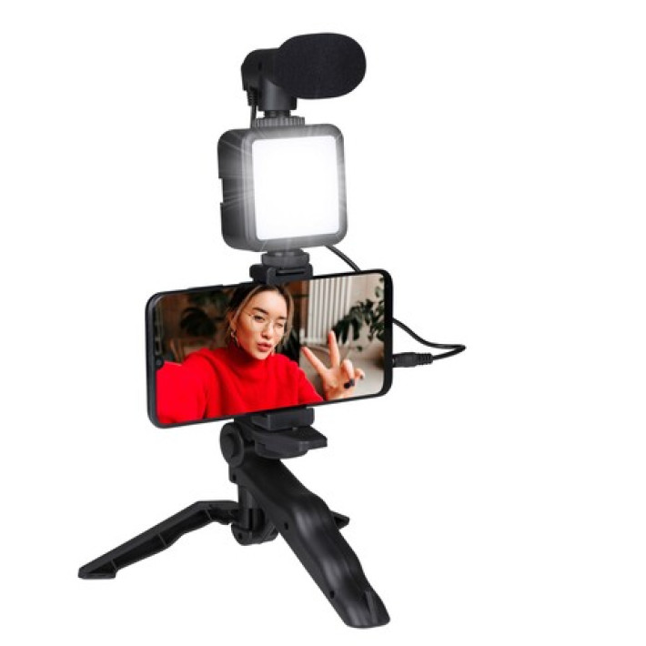 Grundig ED-38135: 3-in-1 Selfie Studio Vlogging Kit with Lighting, Microphone and Tripod